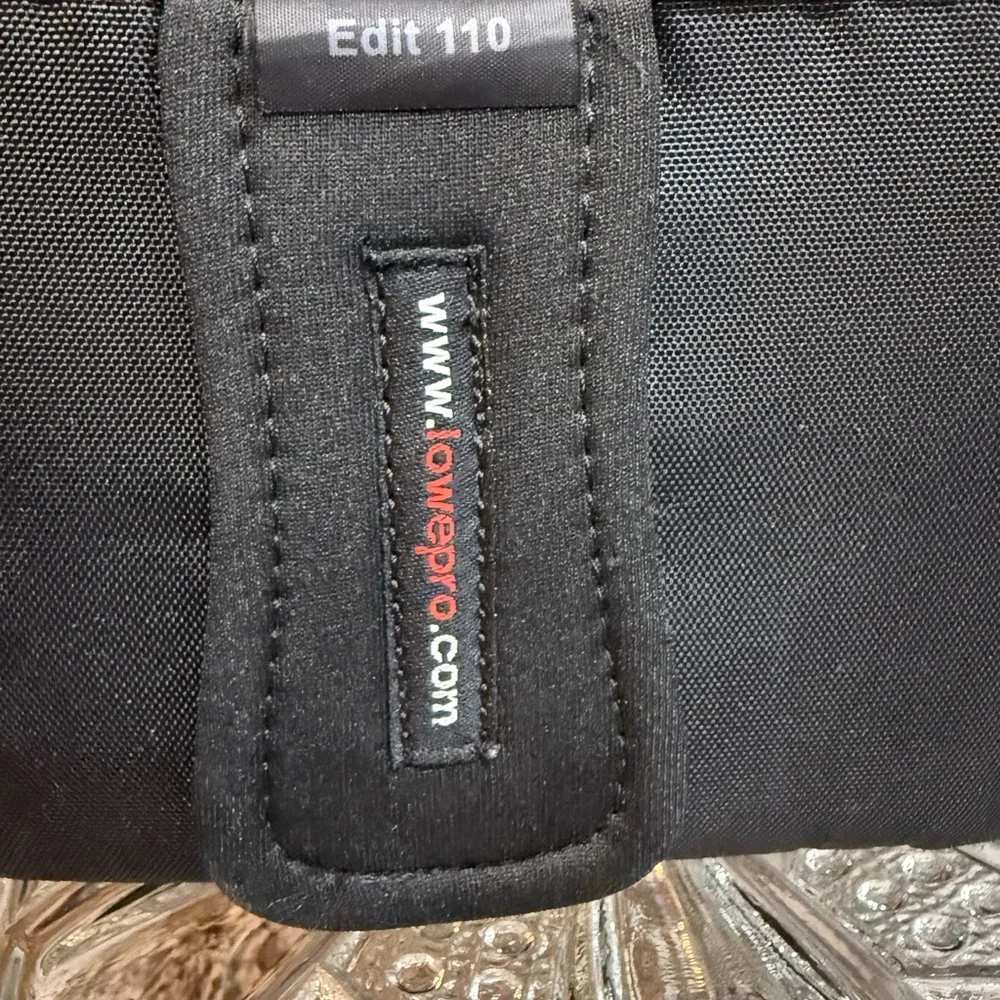 Lowepro Edit 110 Black Nylon Digital / Video / Camera Bag